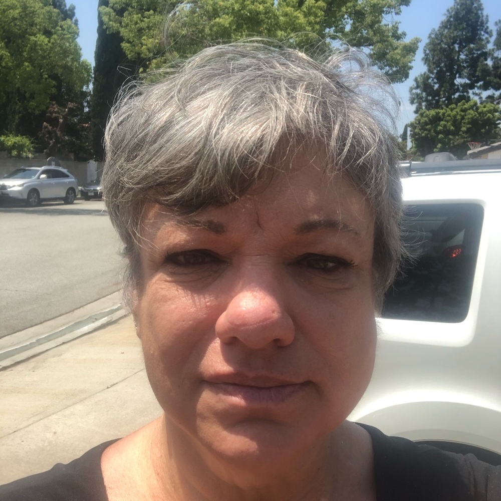 Meet your Posher, Denise